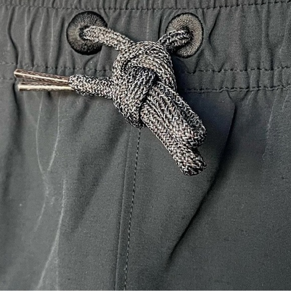 NWT Allbirds Natural Run Athletic Shorts in Medium Grey - Picture 9 of 9